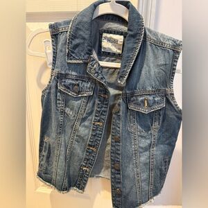 Mudd Light Blue Denim Vest with Chest Pockets